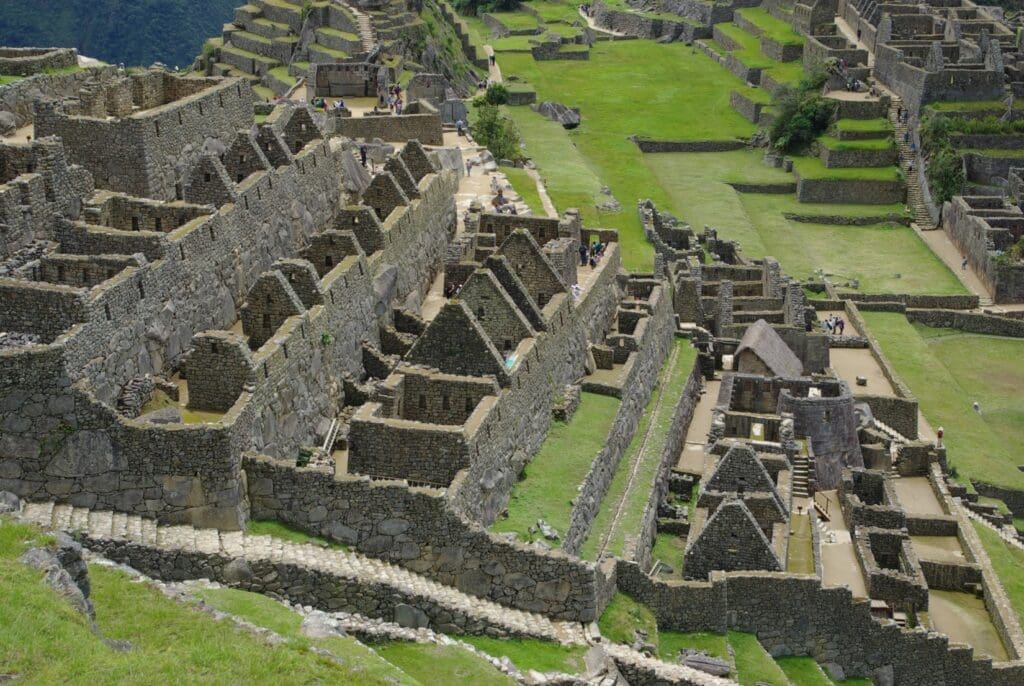 inca-ruins-machu-picchu