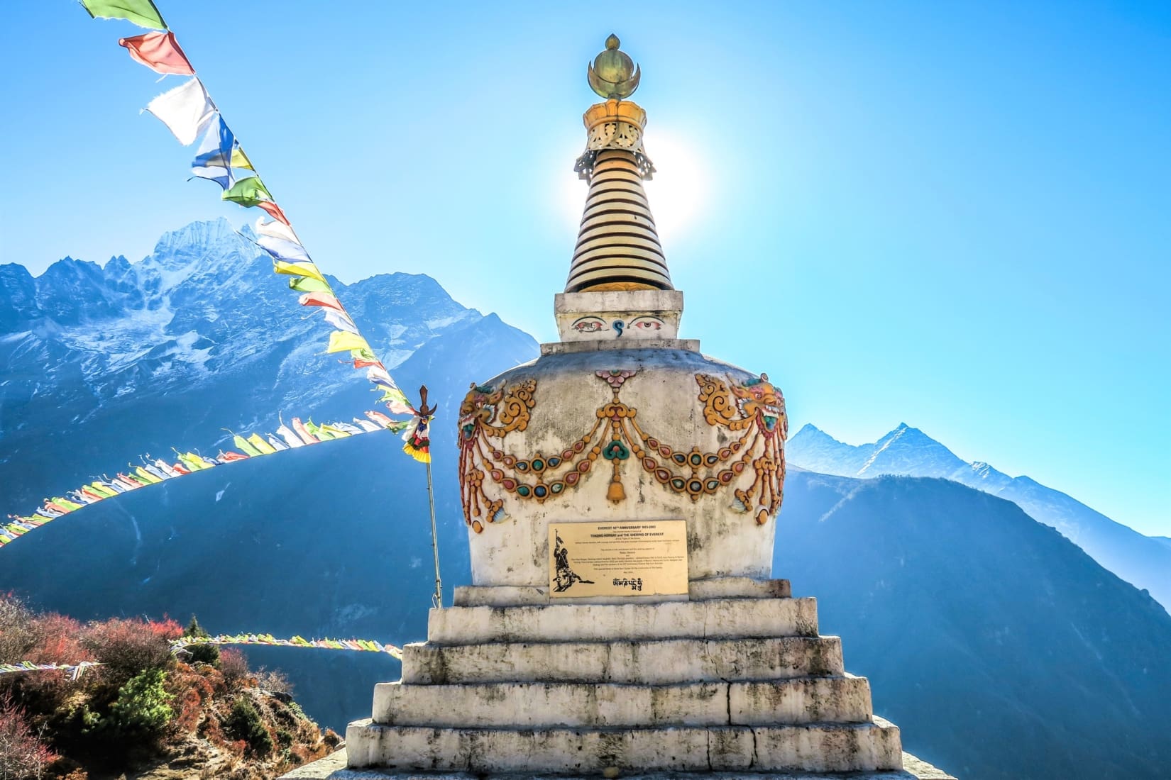 stupa-namche-bazaar-everest-base-camp-trek